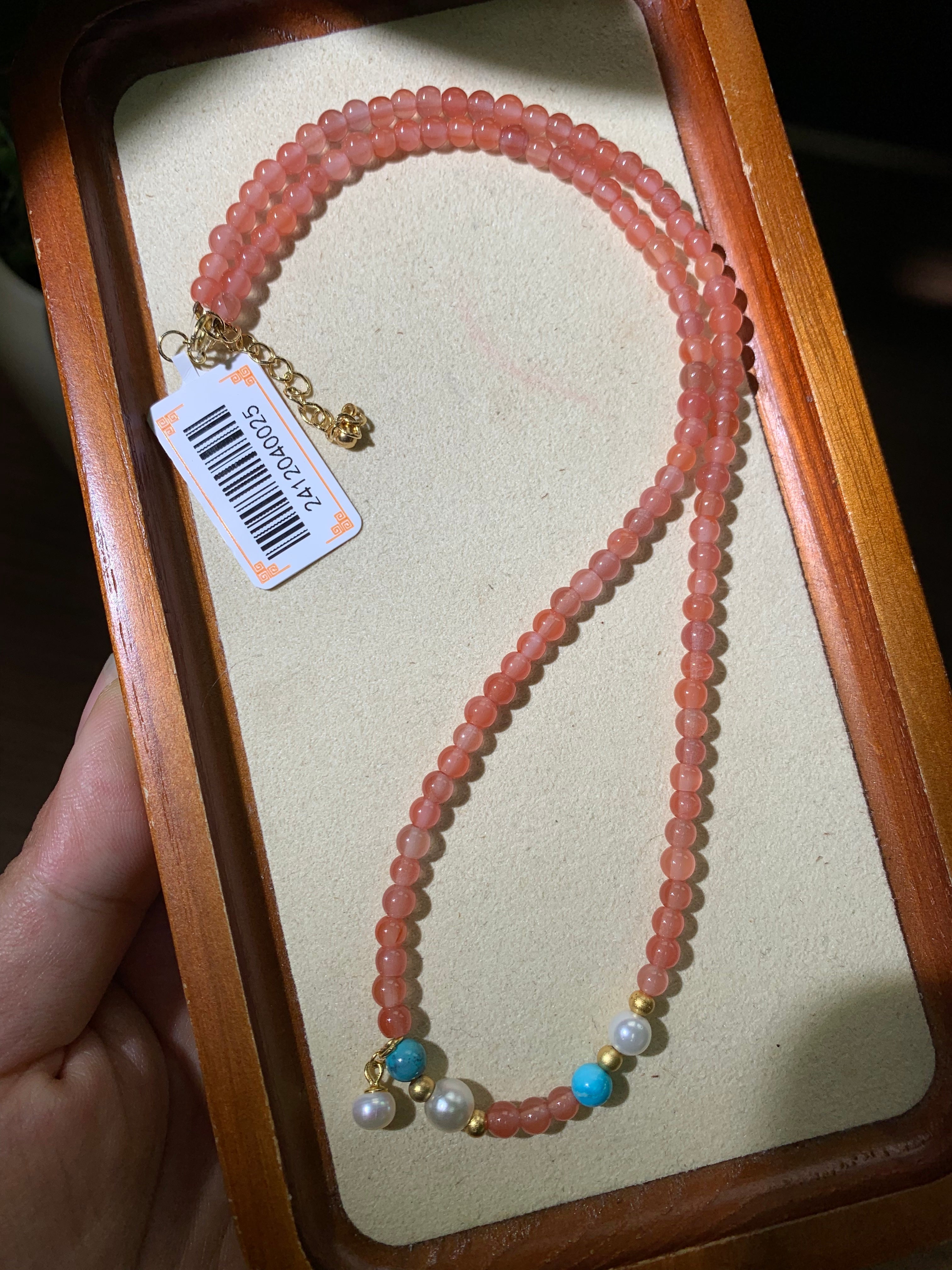 Long Nanhong Red Agate Bead Wrap Bracelet product detail photo