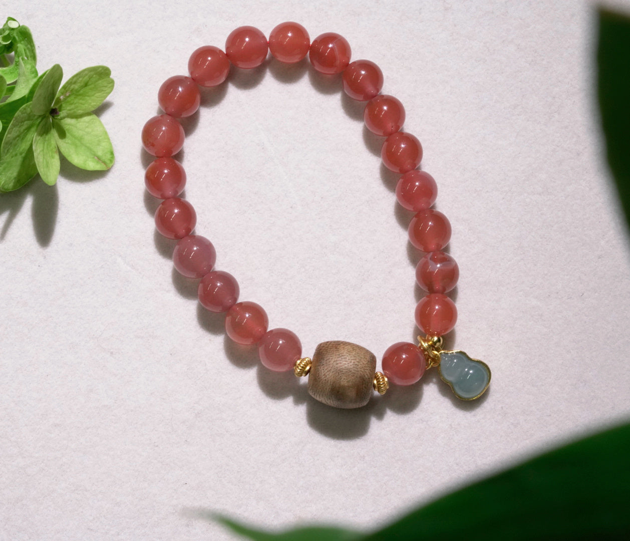 Nanhong Red Agate Bracelet with Wood Bead Accent product detail photo