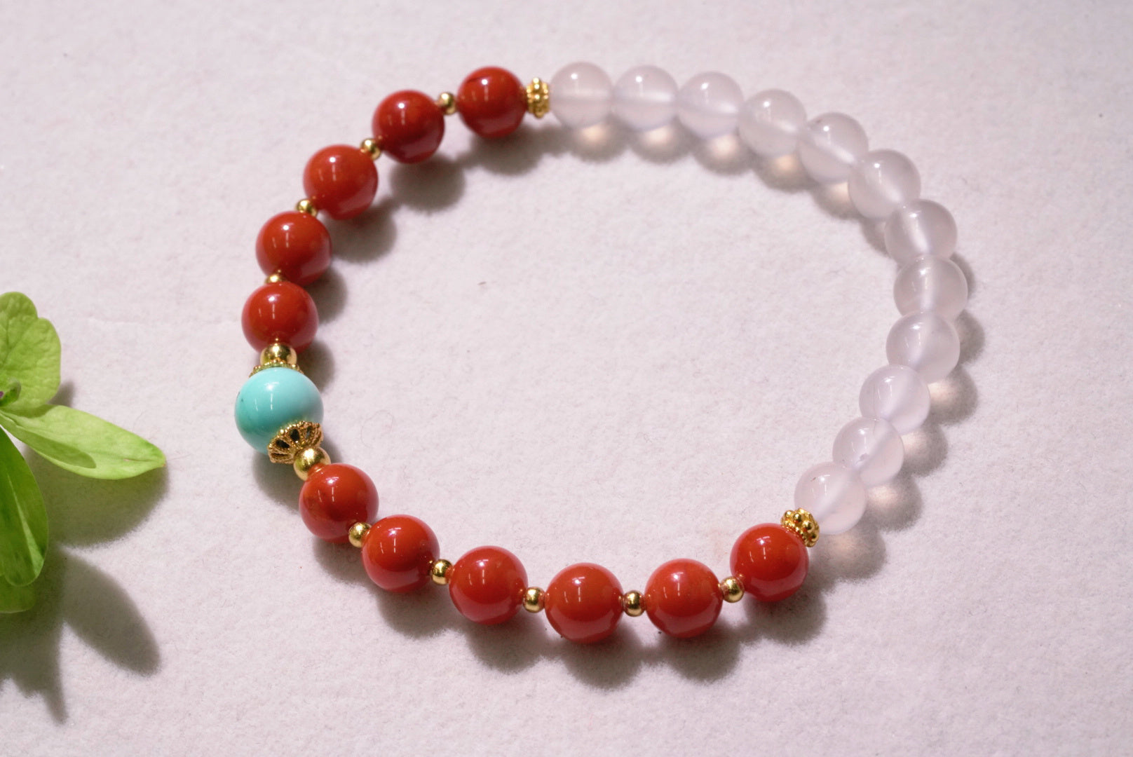 Red Nanhong Red Agate and Rose Quartz Bracelet product detail photo