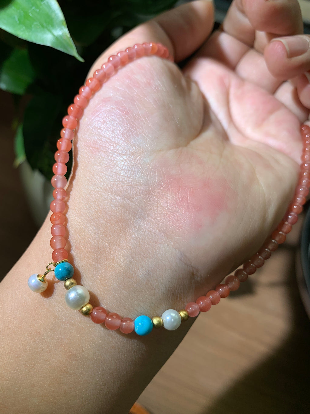 Long Nanhong Red Agate Bead Wrap Bracelet product detail photo