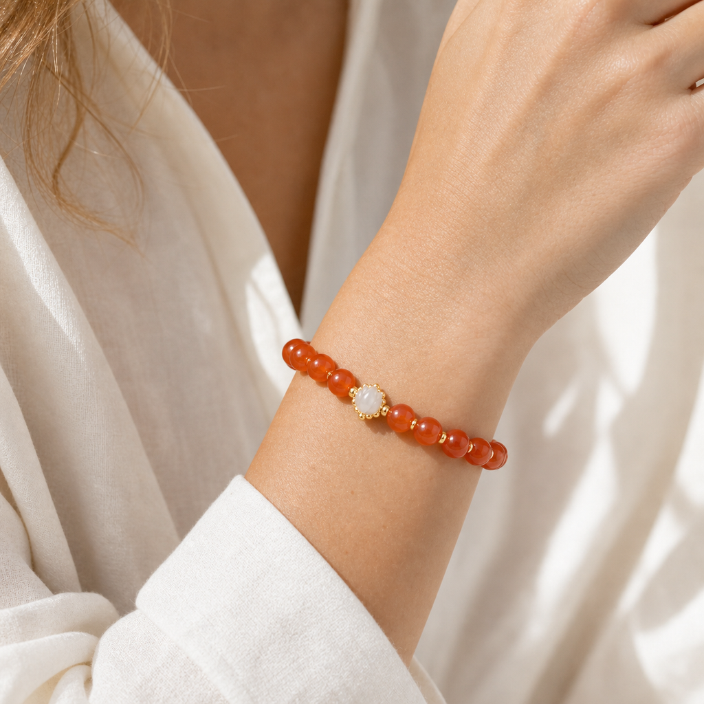 Lotus Charm Nanhong Red Agate Bracelet product detail 3