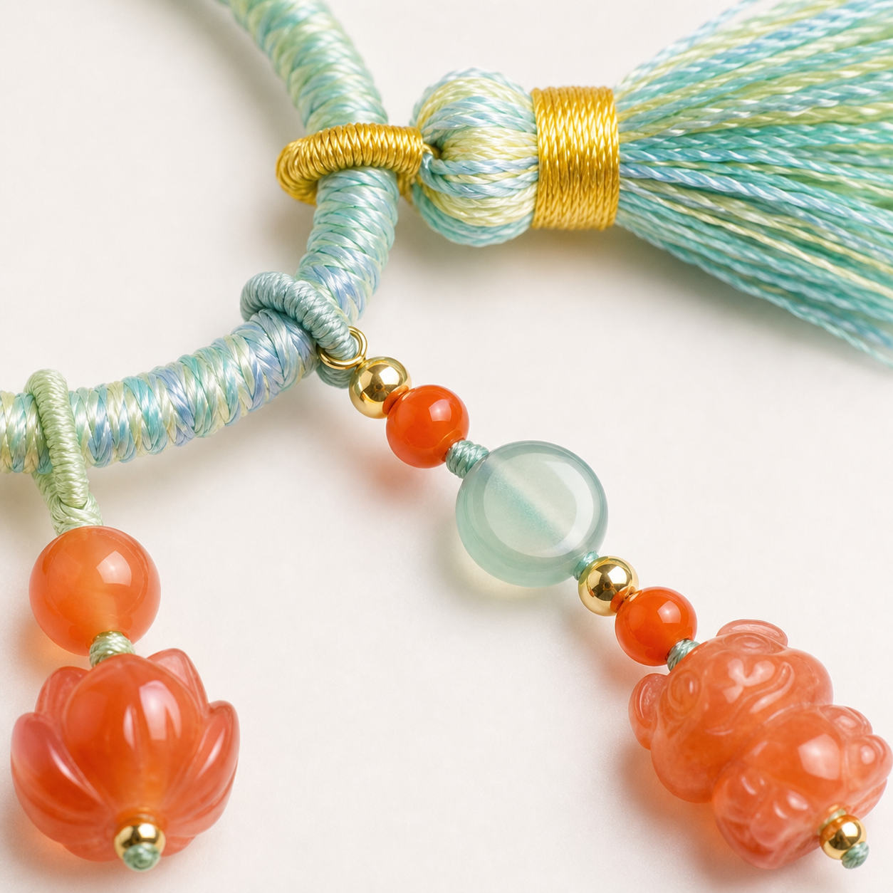 Green Cord Nanhong Red Agate Charm Bracelet product detail 2