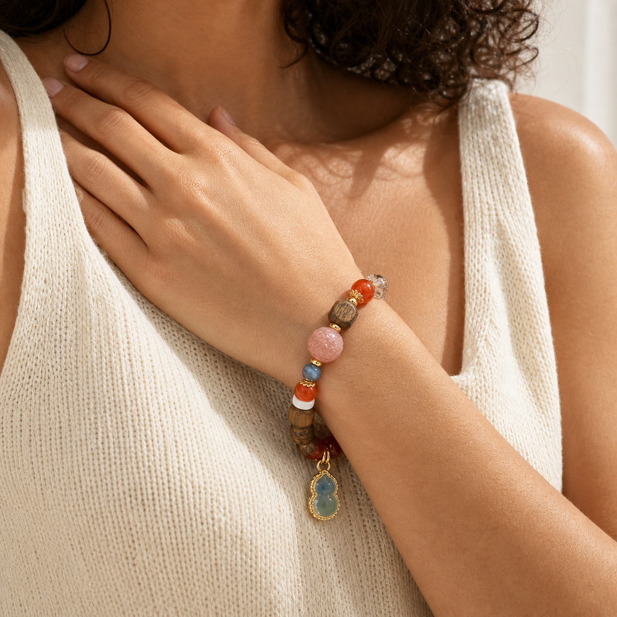 Mixed-Bead Nanhong Red Agate Charm Bracelet product detail 3